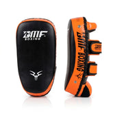 Paos de Muay Thaï BMF Boxing – Pads de Frappe Incurvés Noir & Orange (la paire)